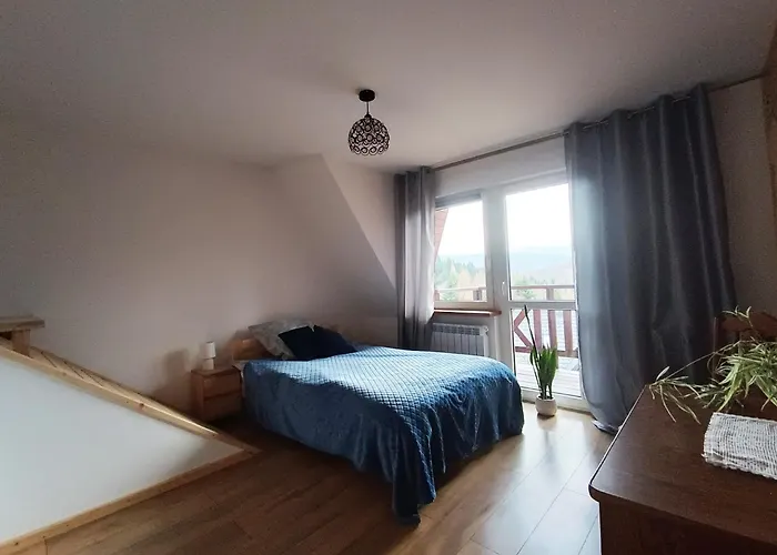 Dom Na Smyrakach